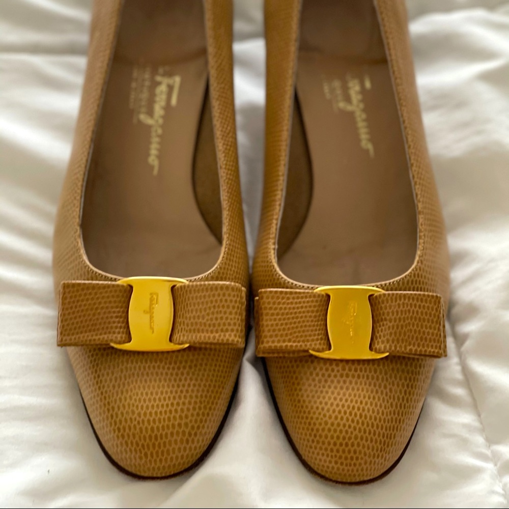 Salvatore Ferragamo vintage heels